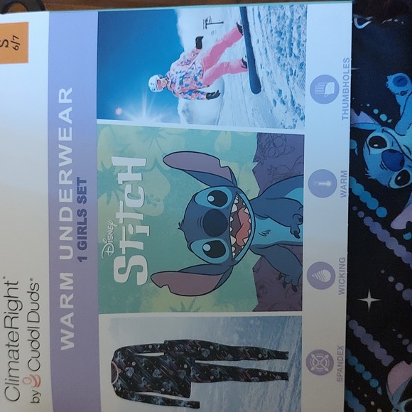 Climateright By Cuddl Duds Lilo & Stitch Girls Thermal Set Insulating Un… - Picture 3 of 3